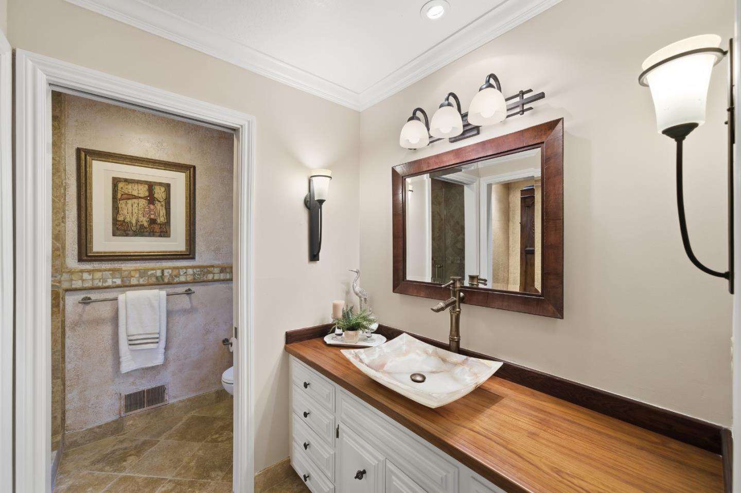 Detail Gallery Image 25 of 38 For 3181 Brittan Ave, San Carlos,  CA 94070 - 3 Beds | 2/1 Baths