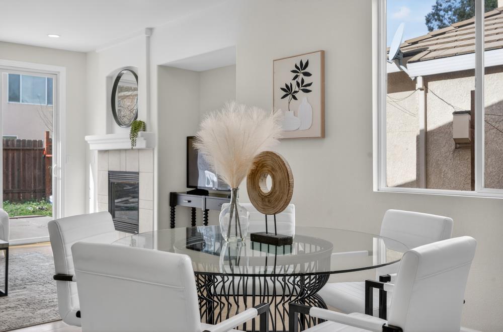 Detail Gallery Image 15 of 52 For 3119 Tintorera Way, Sacramento,  CA 95833 - 3 Beds | 2 Baths