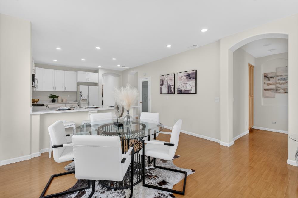 Detail Gallery Image 19 of 52 For 3119 Tintorera Way, Sacramento,  CA 95833 - 3 Beds | 2 Baths