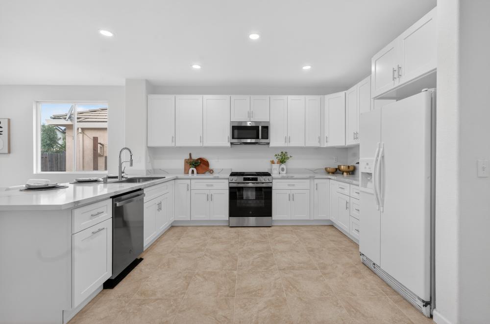 Detail Gallery Image 22 of 52 For 3119 Tintorera Way, Sacramento,  CA 95833 - 3 Beds | 2 Baths