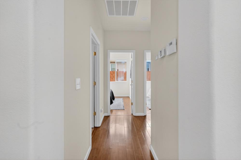 Detail Gallery Image 24 of 52 For 3119 Tintorera Way, Sacramento,  CA 95833 - 3 Beds | 2 Baths