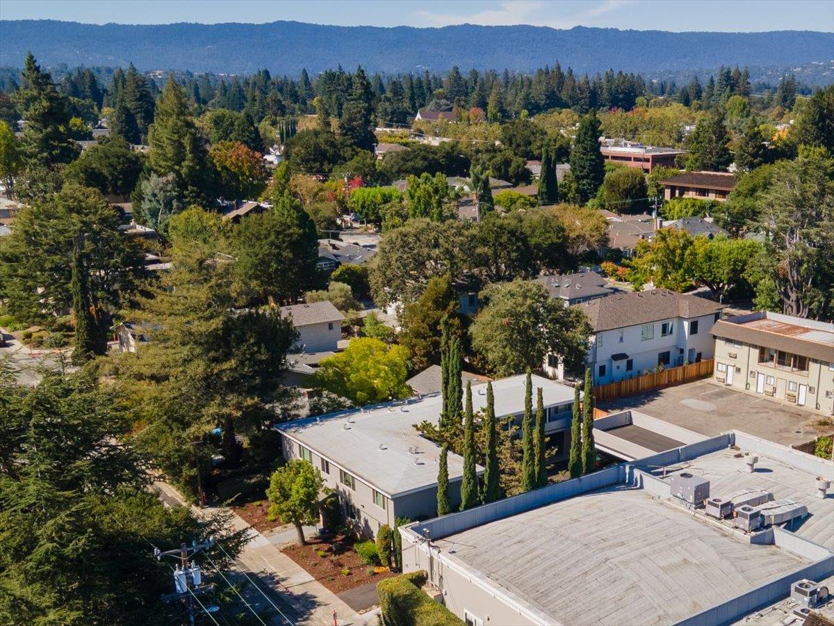 Detail Gallery Image 18 of 19 For 660 Roble Ave, Menlo Park,  CA 94025 - – Beds | – Baths