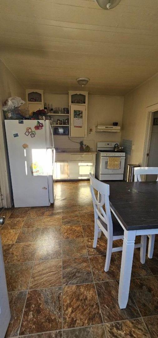 Detail Gallery Image 37 of 50 For 140 E Riverside Dr, Watsonville,  CA 95076 - – Beds | – Baths