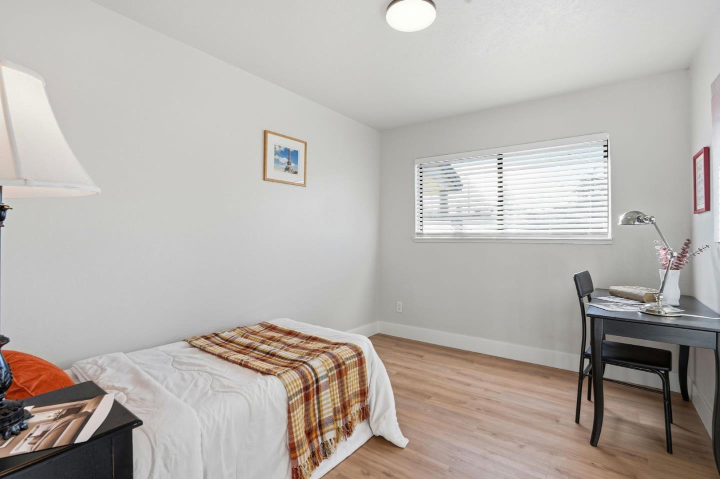 Detail Gallery Image 16 of 31 For 221 Pinon Ave, Pinole,  CA 94564 - 3 Beds | 2 Baths