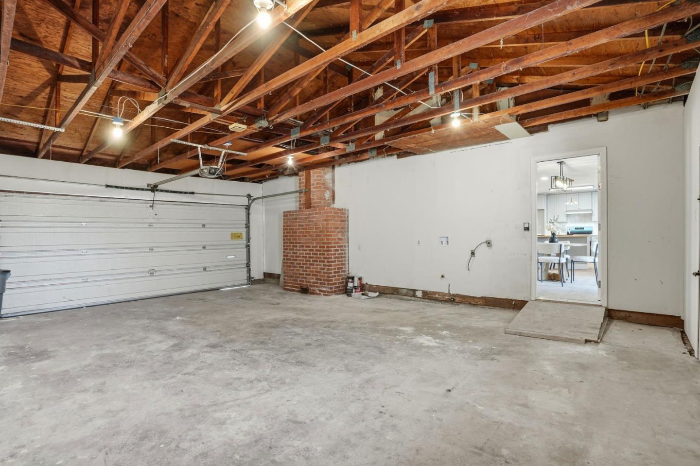 Detail Gallery Image 25 of 31 For 221 Pinon Ave, Pinole,  CA 94564 - 3 Beds | 2 Baths