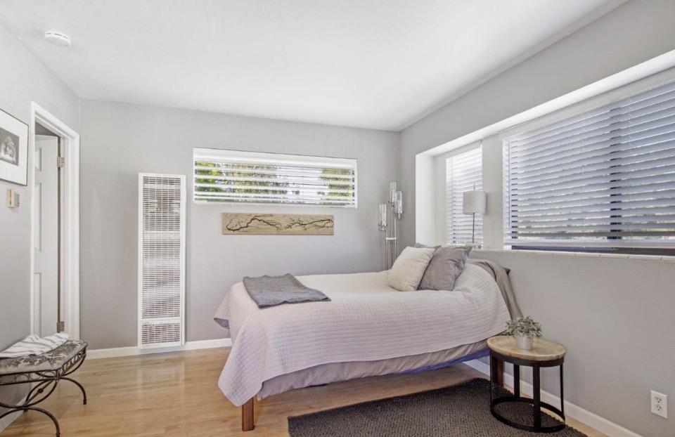 Detail Gallery Image 9 of 12 For 515 Corcoran Ave #B,  Santa Cruz,  CA 95062 - 1 Beds | 1 Baths