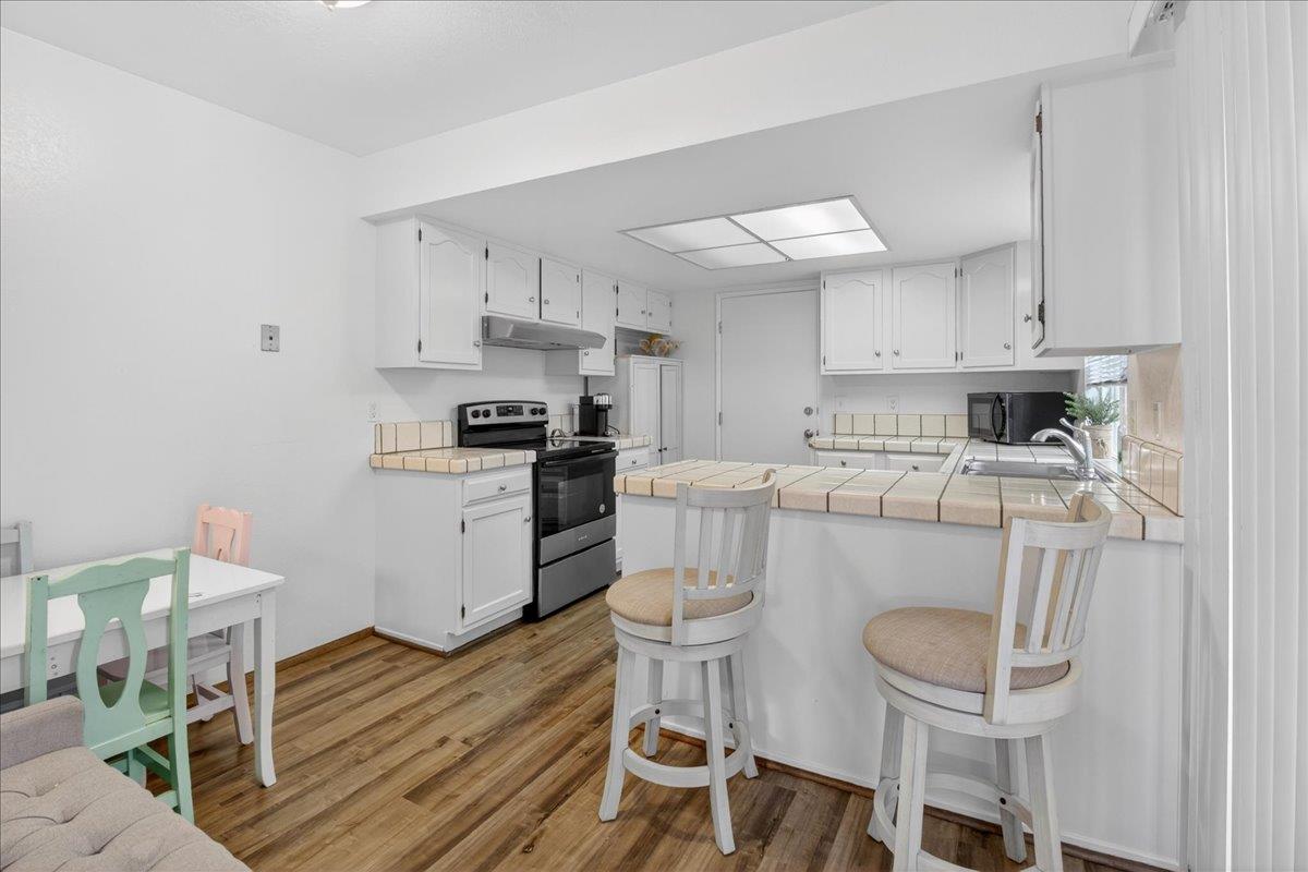 Detail Gallery Image 12 of 26 For 525 Cloudview Dr, Watsonville,  CA 95076 - 2 Beds | 2 Baths