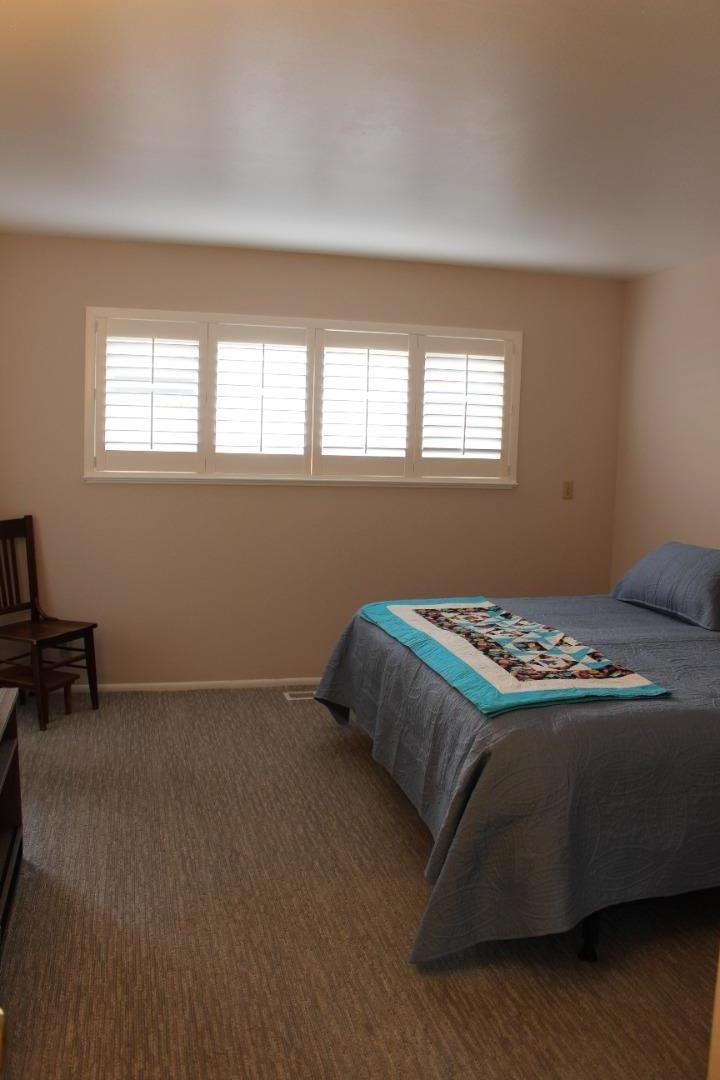 Detail Gallery Image 8 of 10 For 646 Santa Cruz Ave, Salinas,  CA 93901 - 3 Beds | 2 Baths