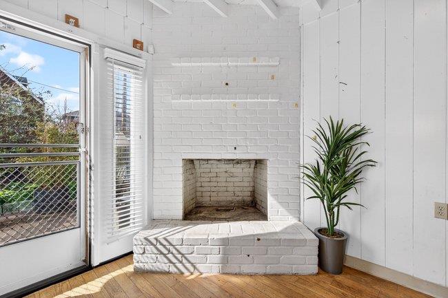 Detail Gallery Image 14 of 30 For 119 Sacramento Ave, Santa Cruz,  CA 95060 - 2 Beds | 2 Baths