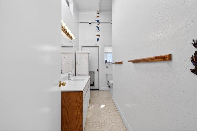 Detail Gallery Image 15 of 30 For 119 Sacramento Ave, Santa Cruz,  CA 95060 - 2 Beds | 2 Baths