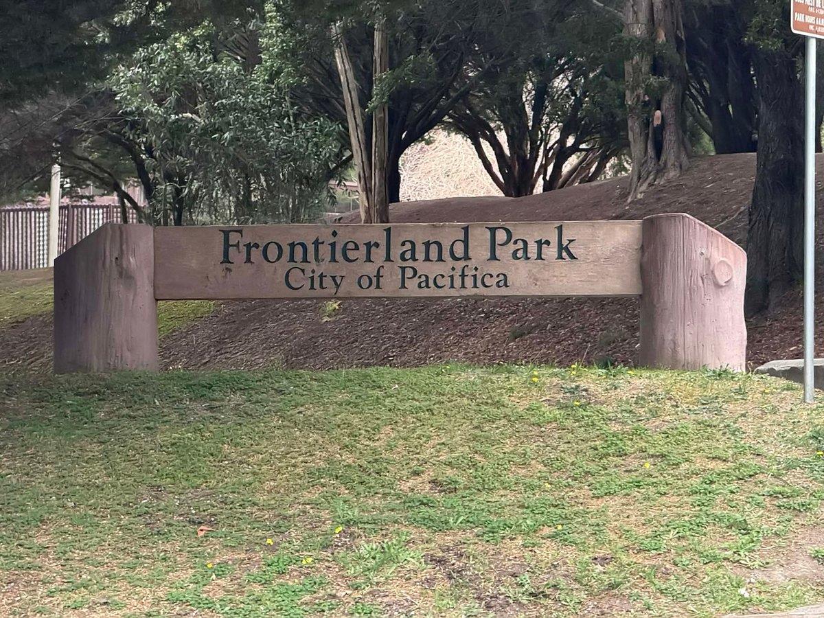 Detail Gallery Image 26 of 39 For 1559 Linda Mar Blvd, Pacifica,  CA 94044 - 3 Beds | 1 Baths