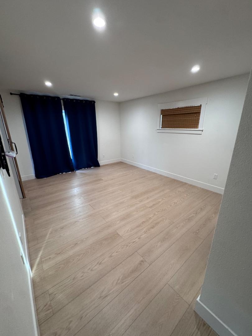 Detail Gallery Image 11 of 36 For 37029 Olive St, Newark,  CA 94560 - 4 Beds | 2 Baths