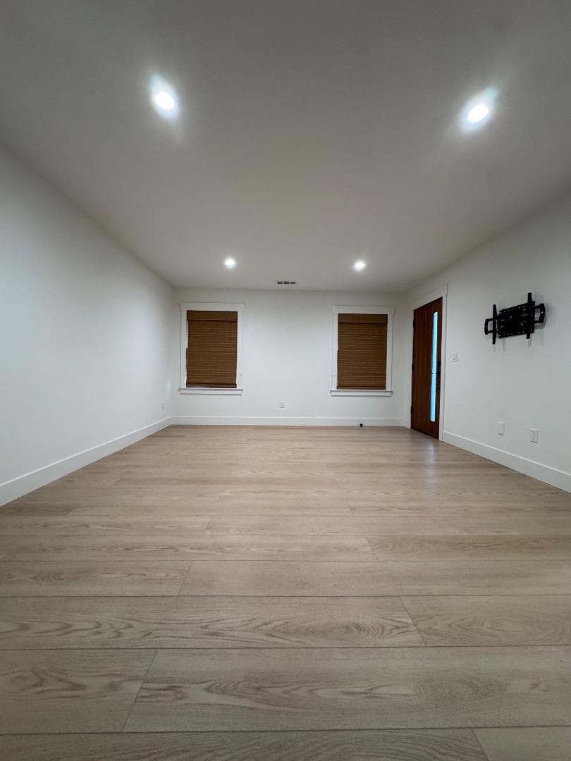 Detail Gallery Image 17 of 36 For 37029 Olive St, Newark,  CA 94560 - 4 Beds | 2 Baths