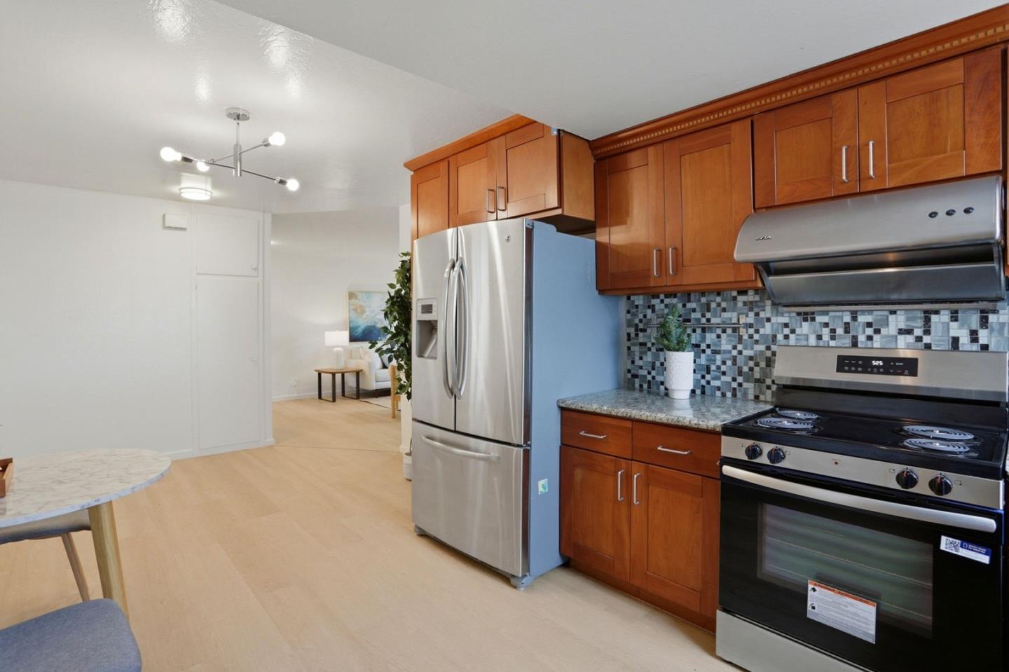 Detail Gallery Image 13 of 34 For 36465 Hafner St, Newark,  CA 94560 - 3 Beds | 2 Baths