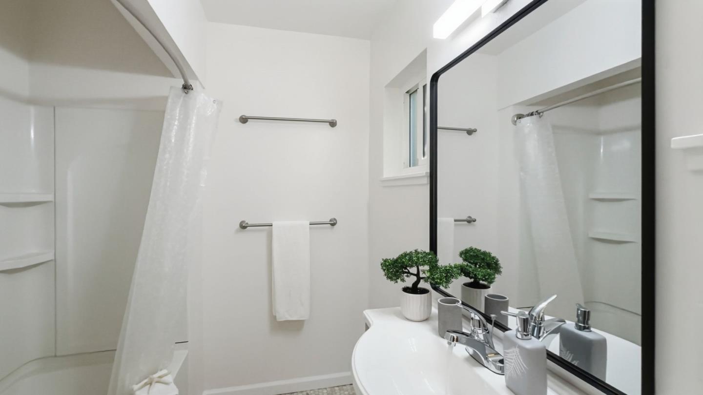 Detail Gallery Image 15 of 28 For 884 N 15th St, San Jose,  CA 95112 - 3 Beds | 2 Baths