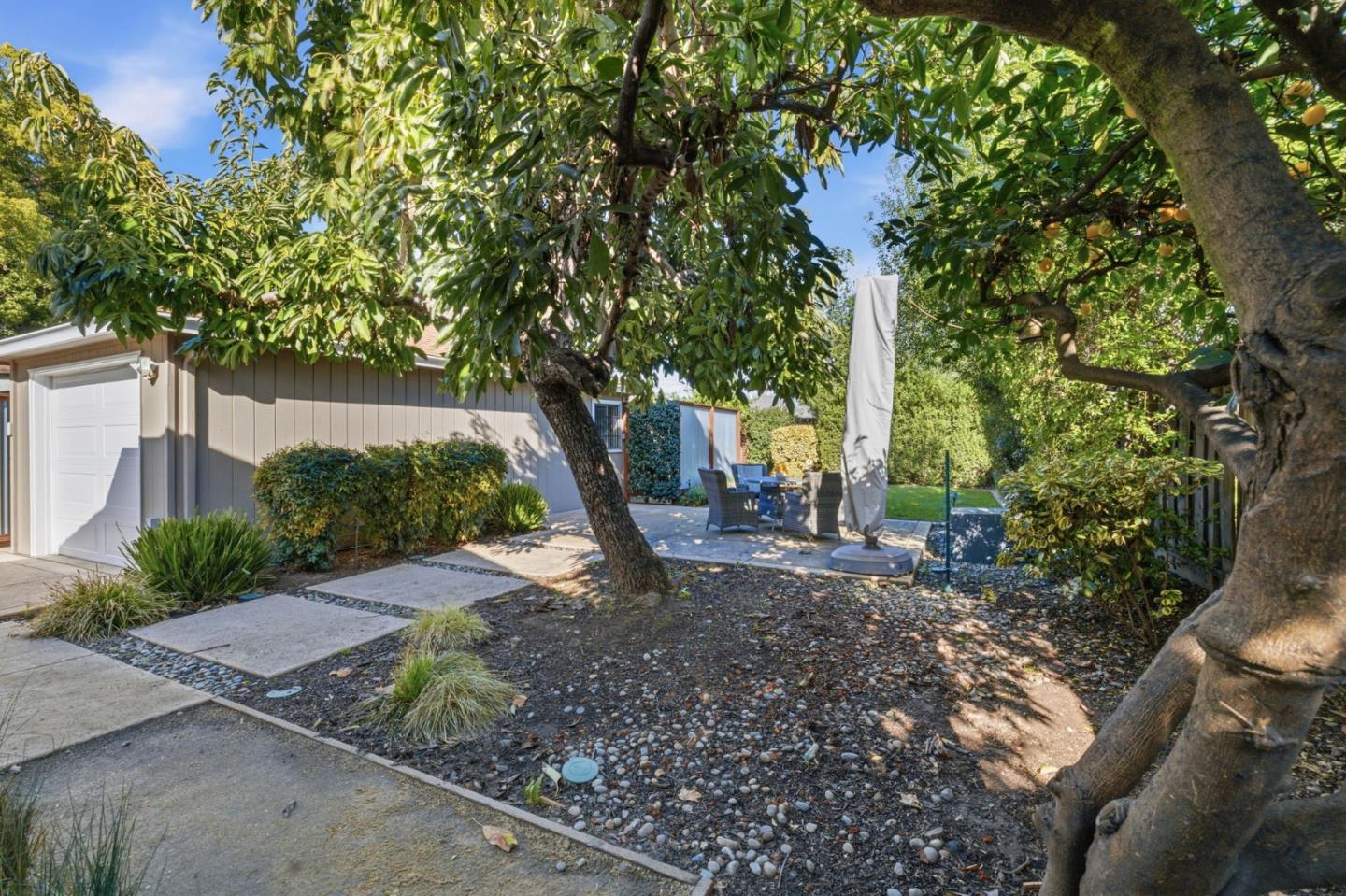 Detail Gallery Image 20 of 28 For 884 N 15th St, San Jose,  CA 95112 - 3 Beds | 2 Baths