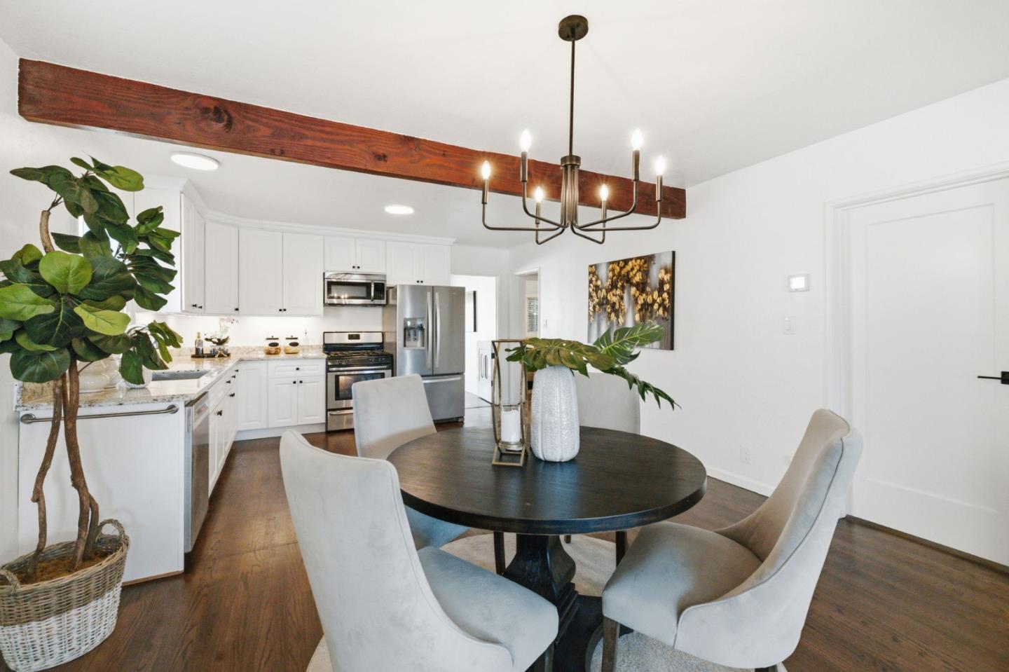 Detail Gallery Image 9 of 28 For 884 N 15th St, San Jose,  CA 95112 - 3 Beds | 2 Baths