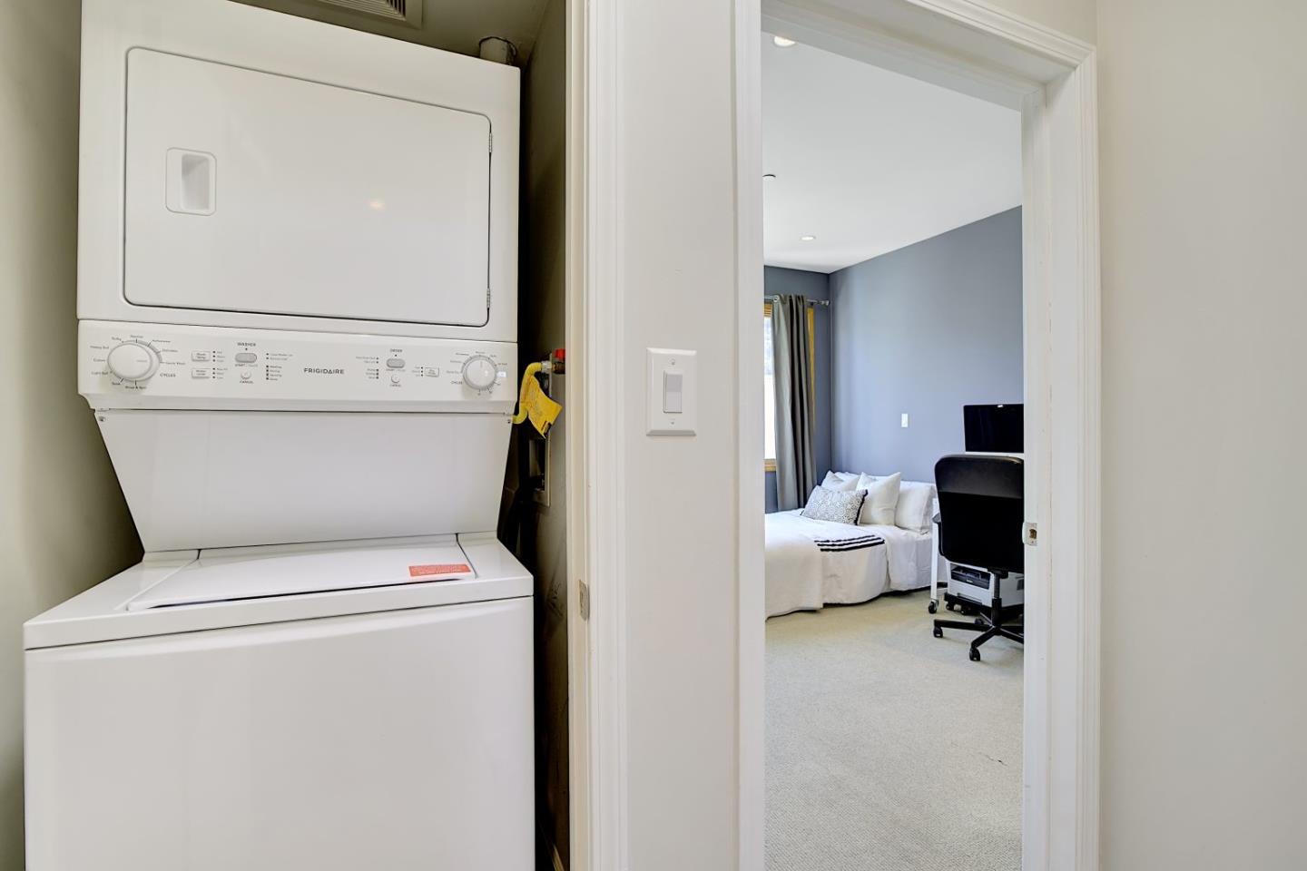 Detail Gallery Image 24 of 48 For 1 San Bruno Ave #J,  Brisbane,  CA 94005 - 2 Beds | 2/1 Baths