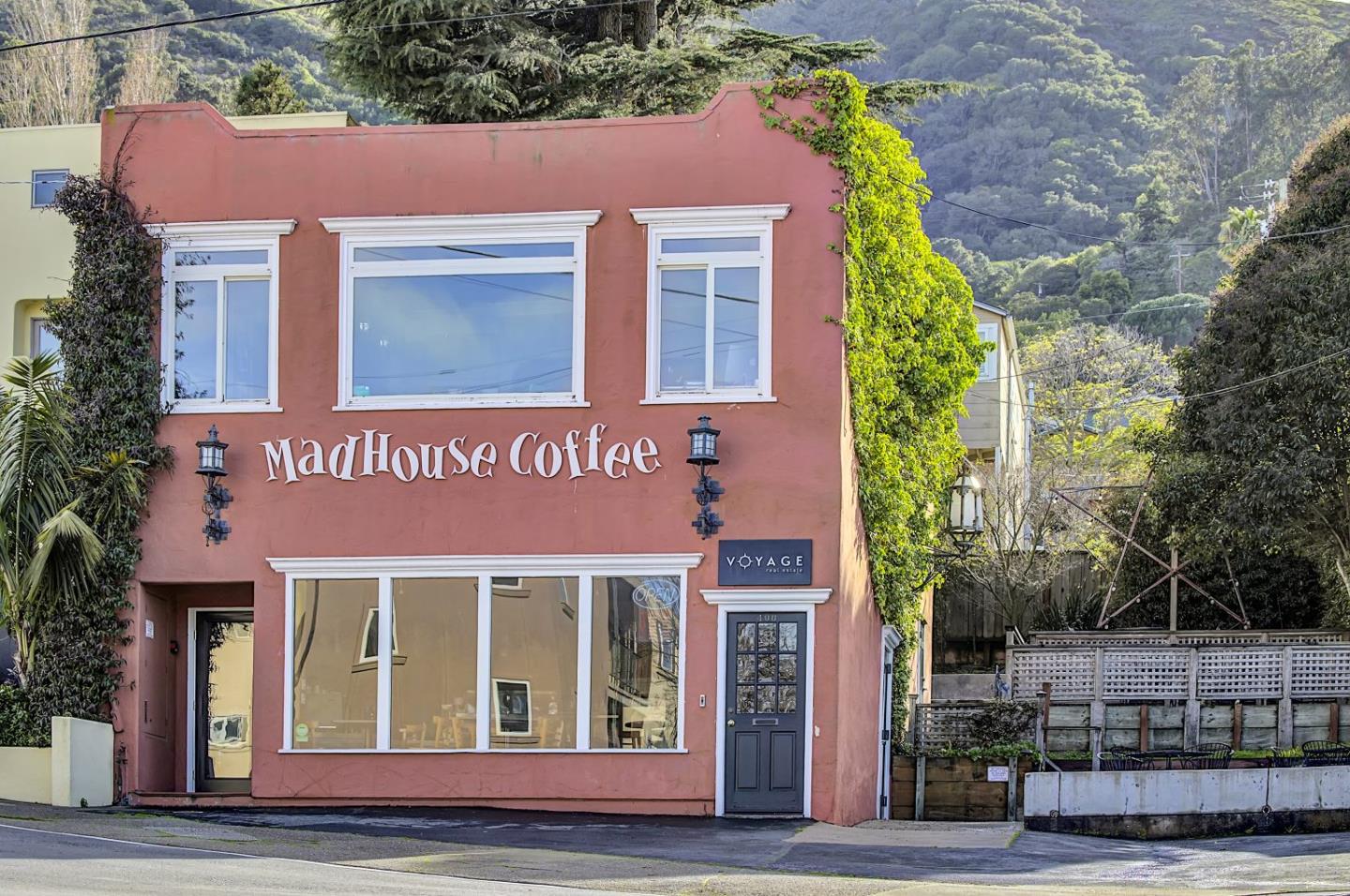 Detail Gallery Image 41 of 48 For 1 San Bruno Ave #J,  Brisbane,  CA 94005 - 2 Beds | 2/1 Baths