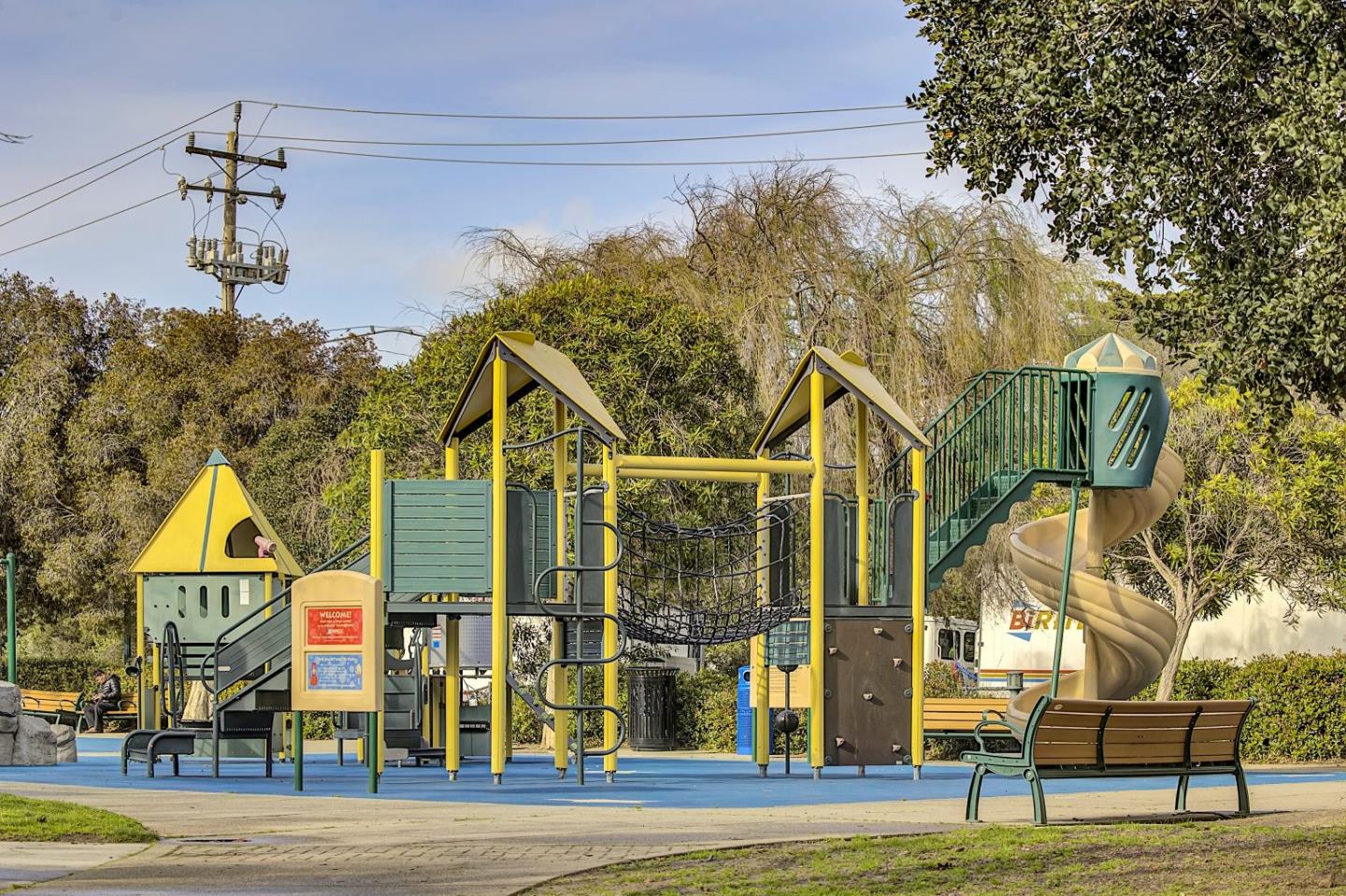 Detail Gallery Image 42 of 48 For 1 San Bruno Ave #J,  Brisbane,  CA 94005 - 2 Beds | 2/1 Baths