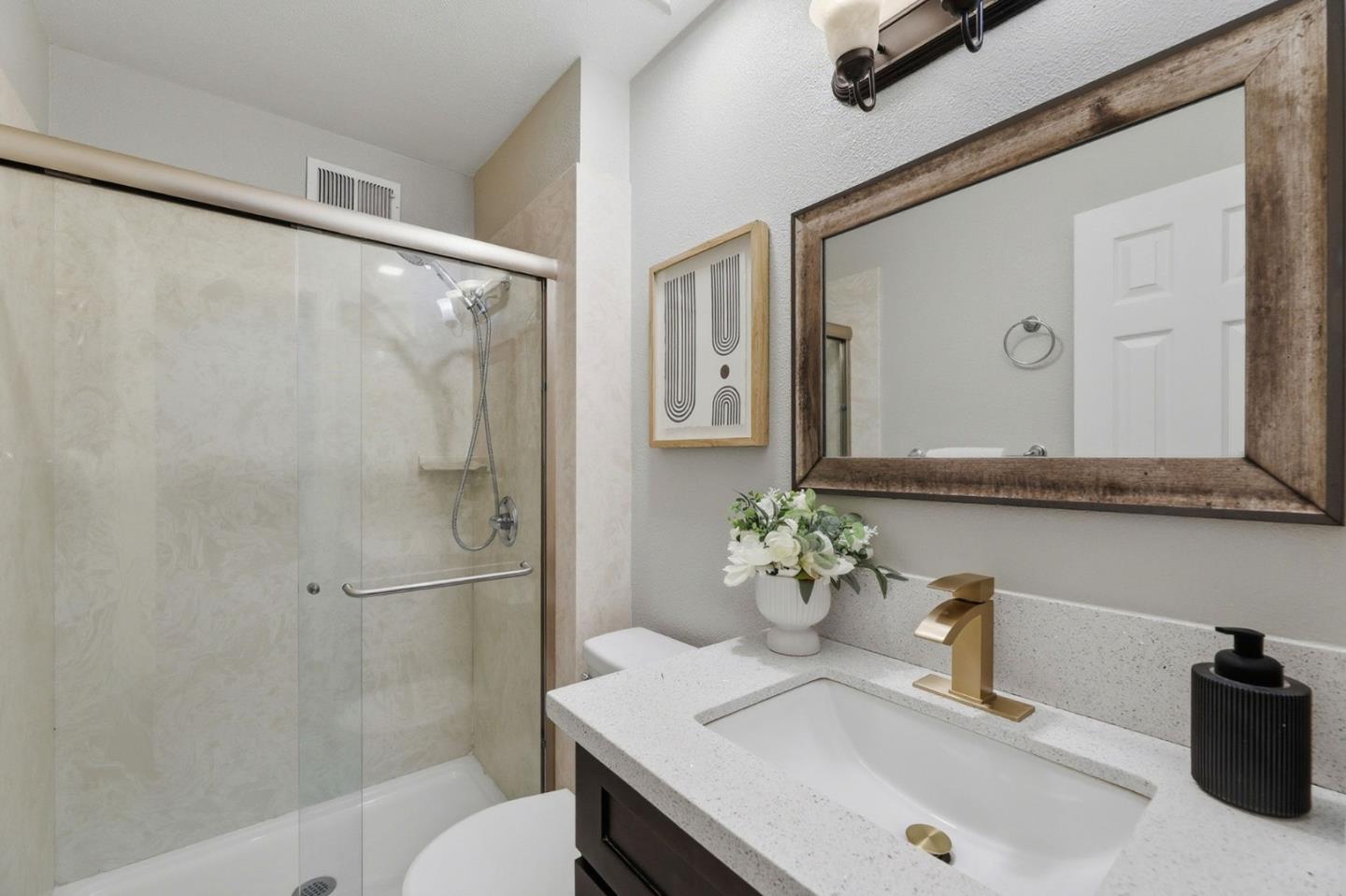 Detail Gallery Image 30 of 34 For 3165 Coldwater Dr, San Jose,  CA 95148 - 4 Beds | 3 Baths