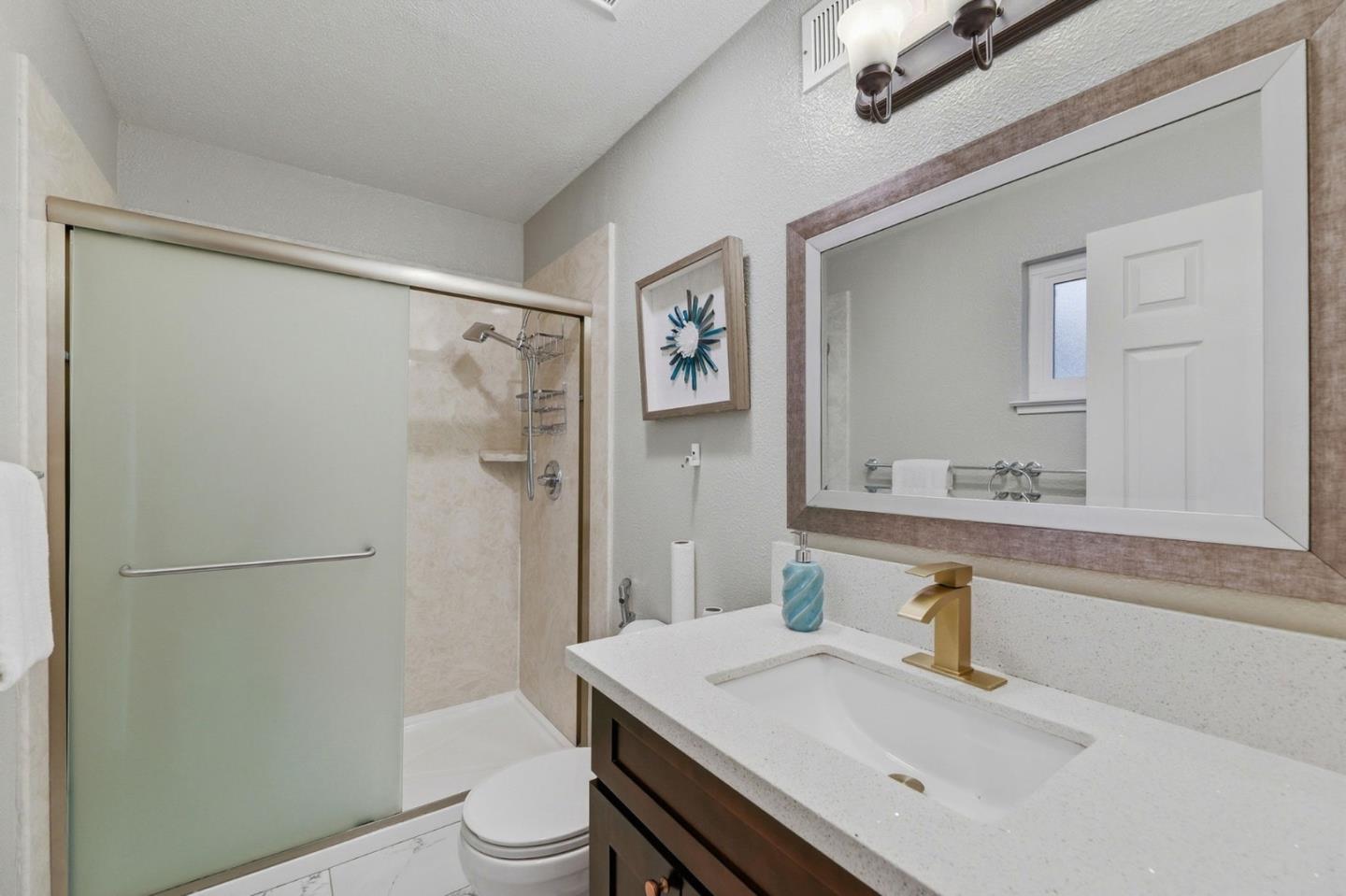 Detail Gallery Image 33 of 34 For 3165 Coldwater Dr, San Jose,  CA 95148 - 4 Beds | 3 Baths