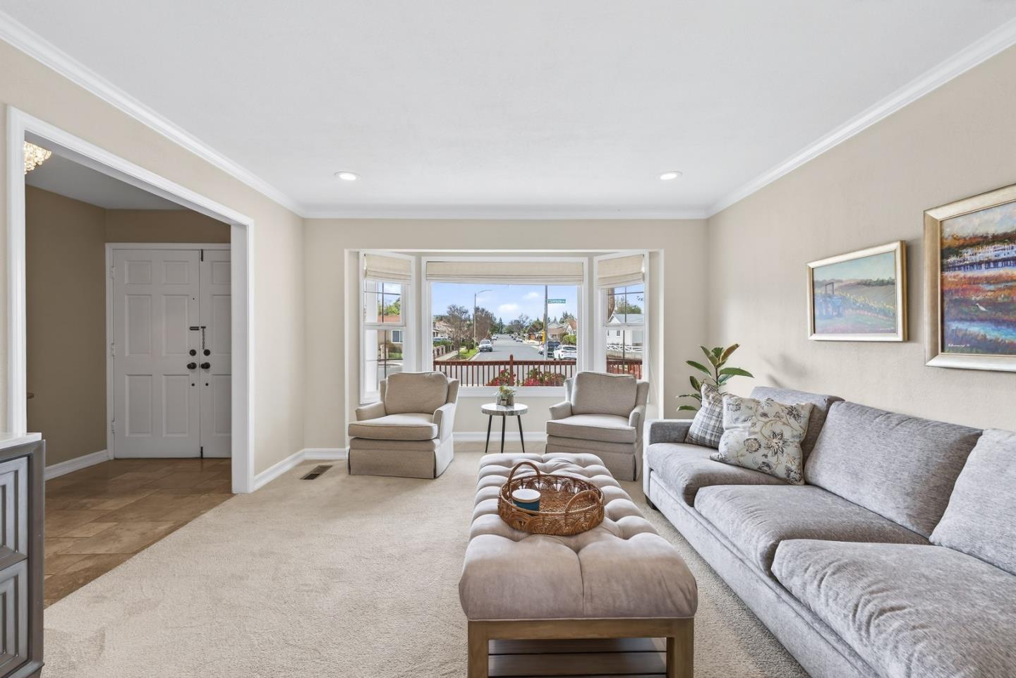 Detail Gallery Image 15 of 84 For 6050 Castello Dr, San Jose,  CA 95120 - 5 Beds | 2/1 Baths