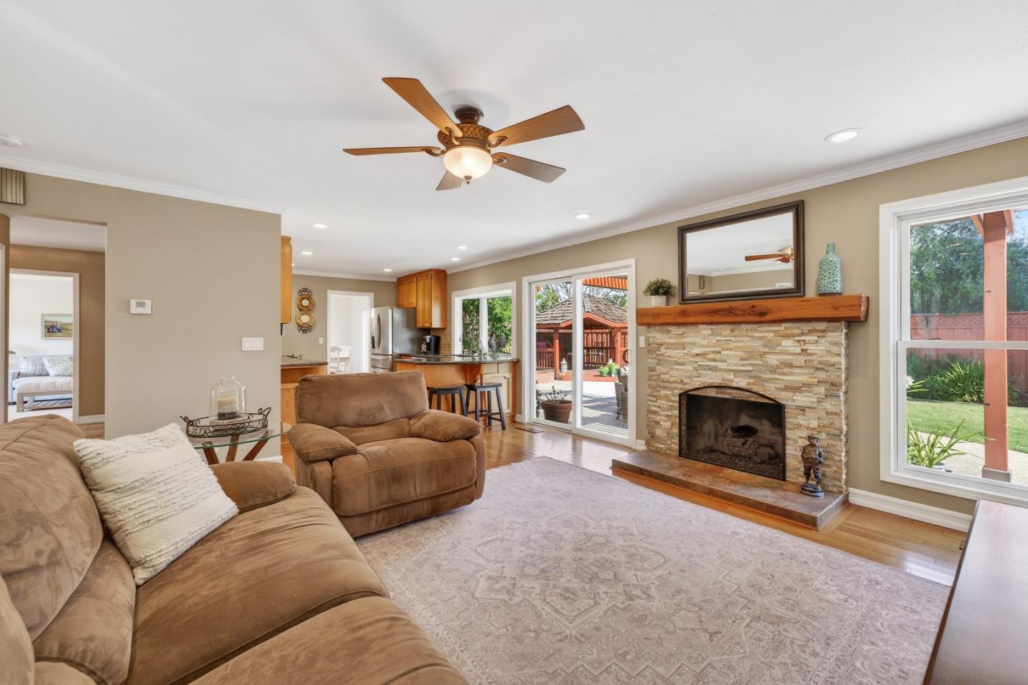 Detail Gallery Image 32 of 84 For 6050 Castello Dr, San Jose,  CA 95120 - 5 Beds | 2/1 Baths