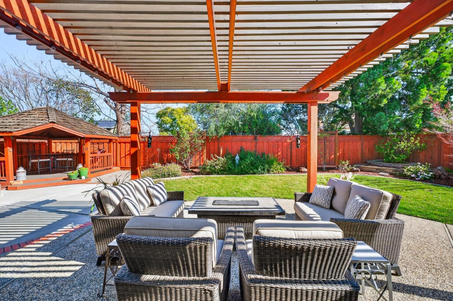 Detail Gallery Image 77 of 84 For 6050 Castello Dr, San Jose,  CA 95120 - 5 Beds | 2/1 Baths