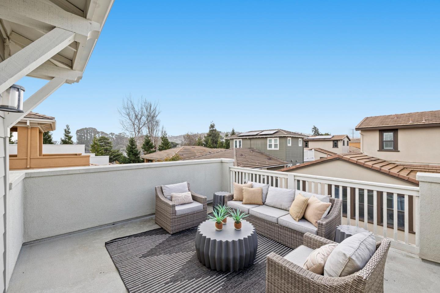 Detail Gallery Image 37 of 40 For 3103 Mena Dr, San Mateo,  CA 94403 - 4 Beds | 4/1 Baths