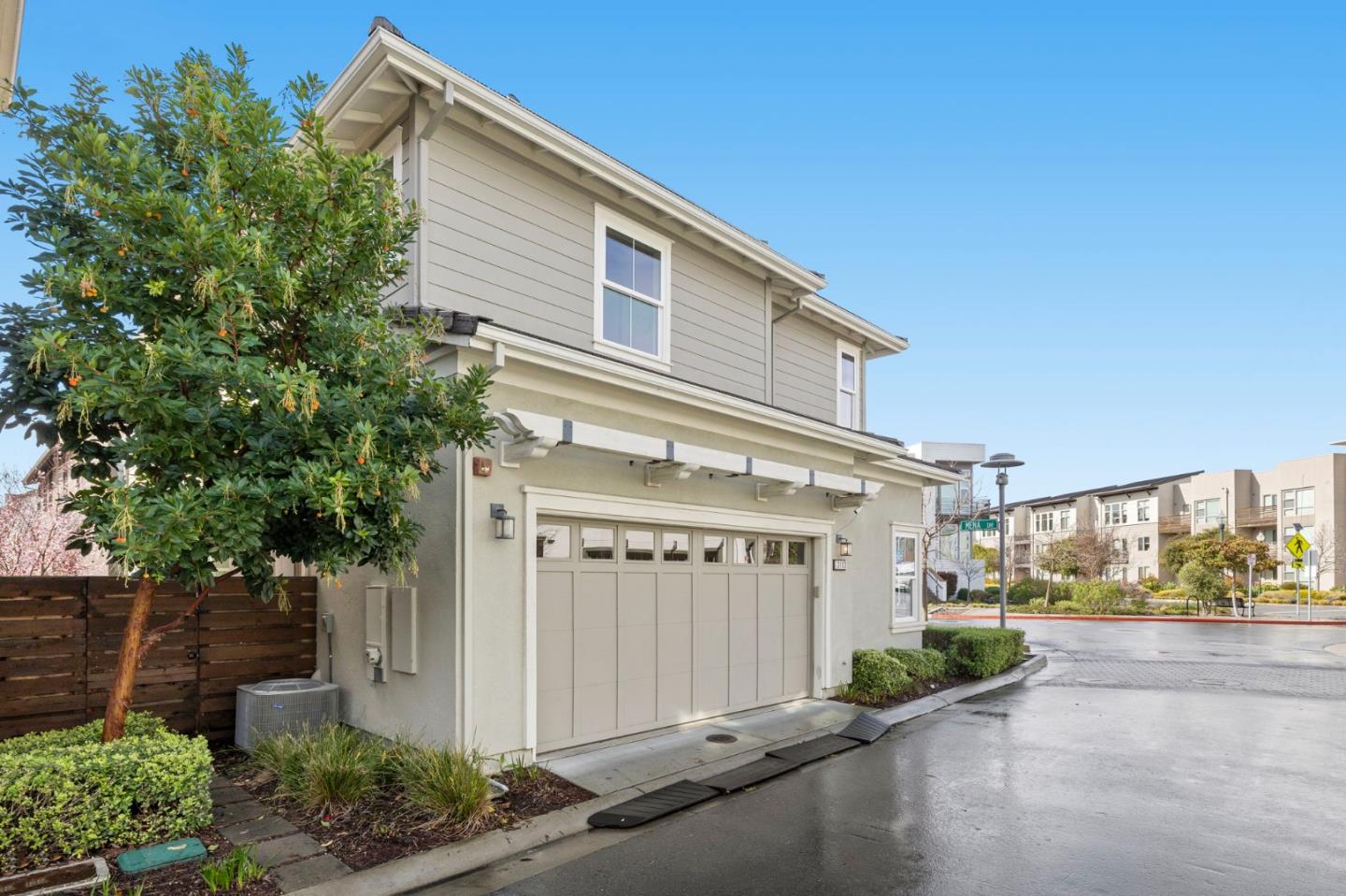 Detail Gallery Image 38 of 40 For 3103 Mena Dr, San Mateo,  CA 94403 - 4 Beds | 4/1 Baths