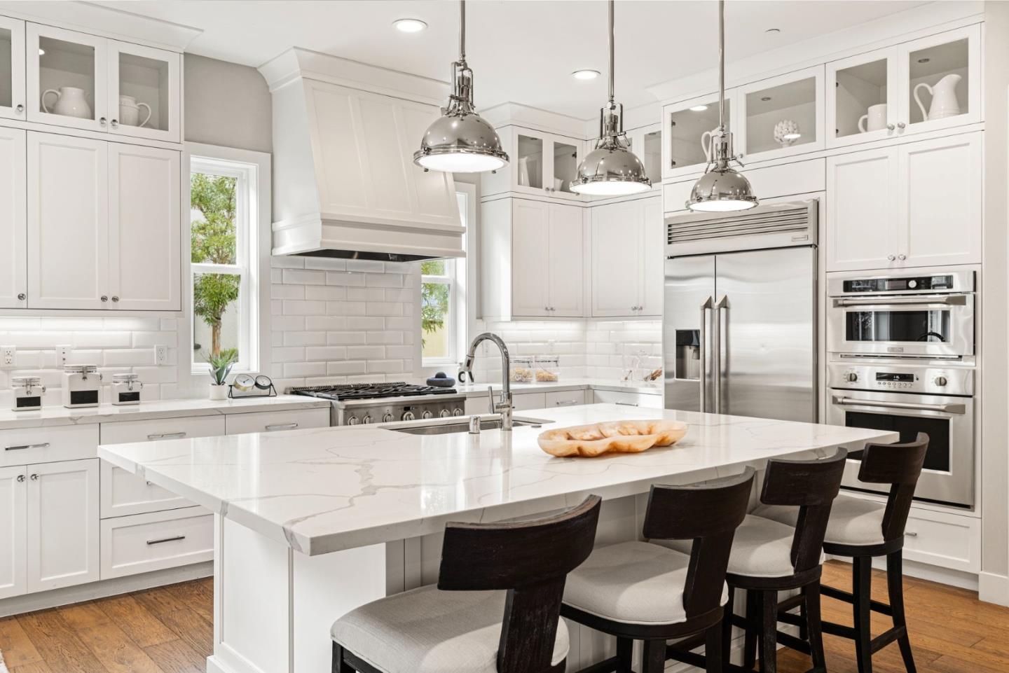 Detail Gallery Image 5 of 40 For 3103 Mena Dr, San Mateo,  CA 94403 - 4 Beds | 4/1 Baths