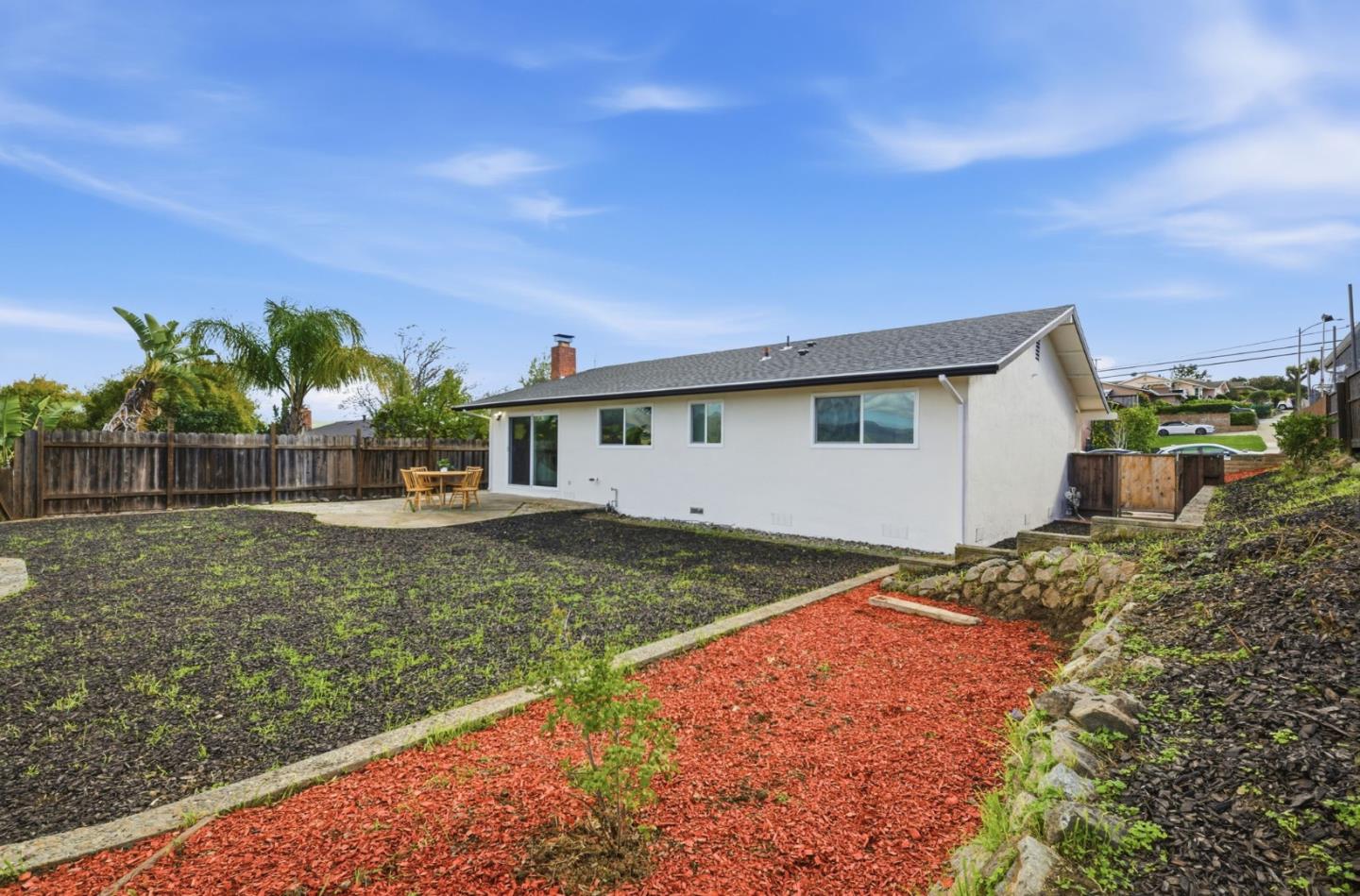 Detail Gallery Image 27 of 36 For 383 River View Dr, San Jose,  CA 95111 - 3 Beds | 2 Baths