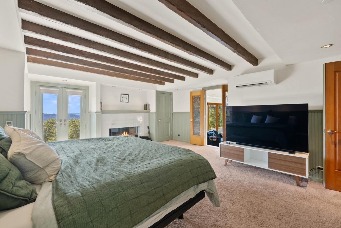 Detail Gallery Image 37 of 73 For 15220 Upper Ellen Rd, Los Gatos,  CA 95033 - 4 Beds | 3 Baths