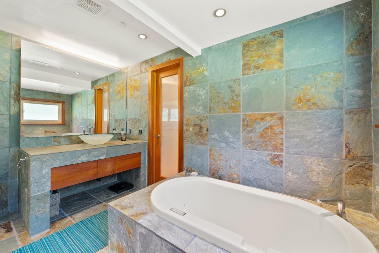 Detail Gallery Image 40 of 73 For 15220 Upper Ellen Rd, Los Gatos,  CA 95033 - 4 Beds | 3 Baths