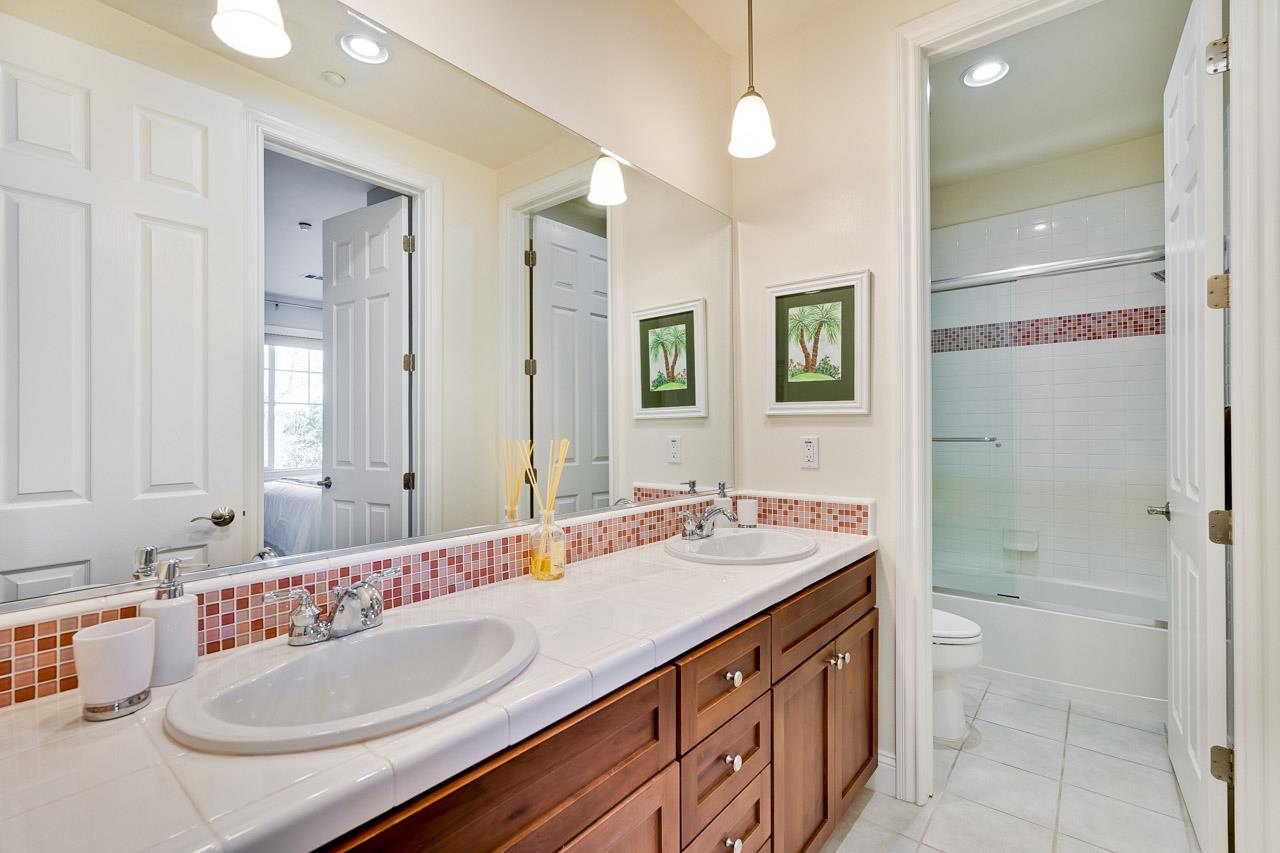 Detail Gallery Image 38 of 71 For 2812 Paseo Ln, San Jose,  CA 95124 - 4 Beds | 4/1 Baths