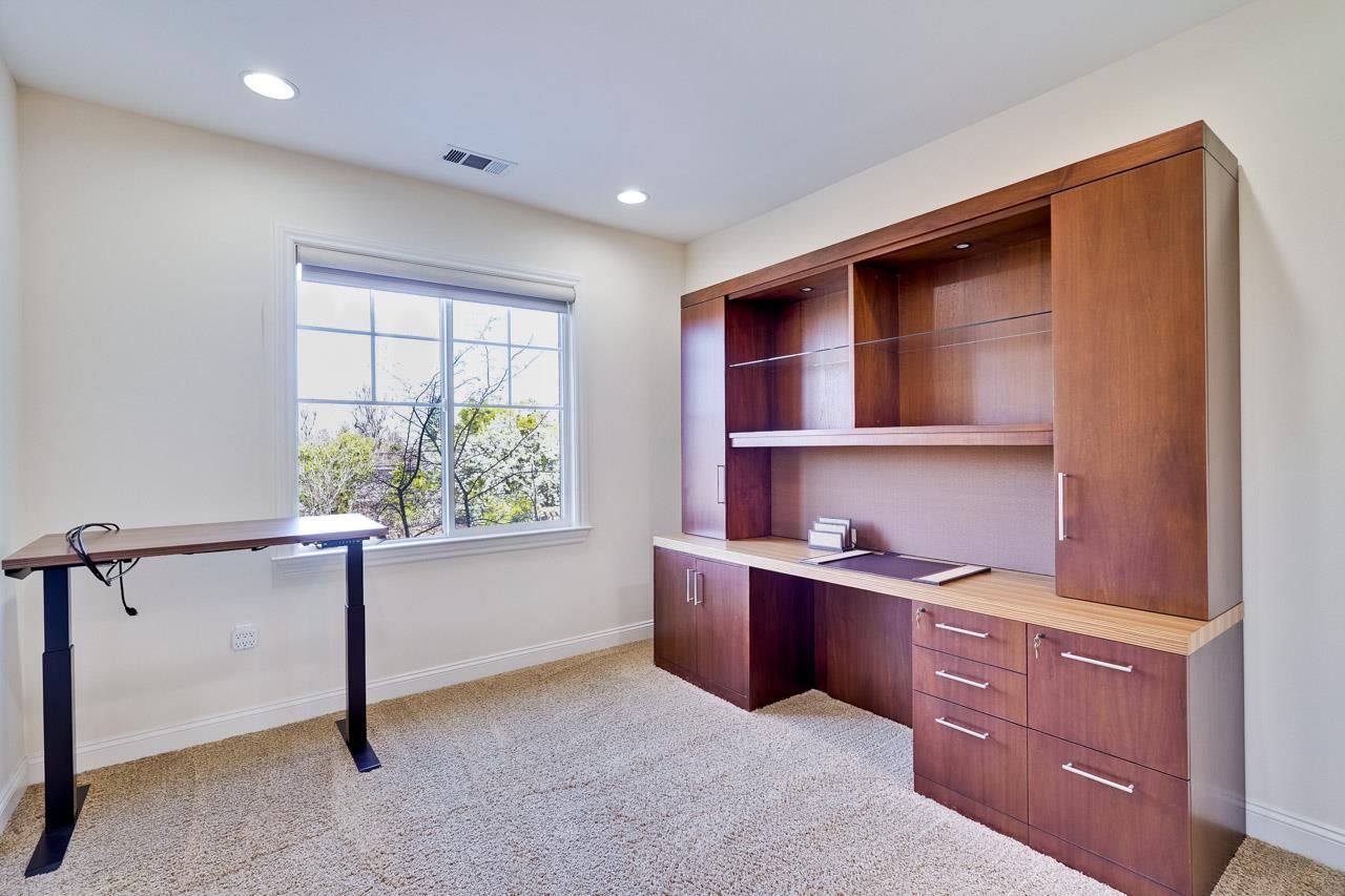 Detail Gallery Image 42 of 71 For 2812 Paseo Ln, San Jose,  CA 95124 - 4 Beds | 4/1 Baths