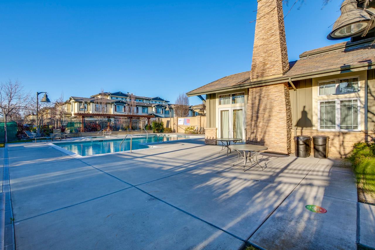 Detail Gallery Image 63 of 71 For 2812 Paseo Ln, San Jose,  CA 95124 - 4 Beds | 4/1 Baths