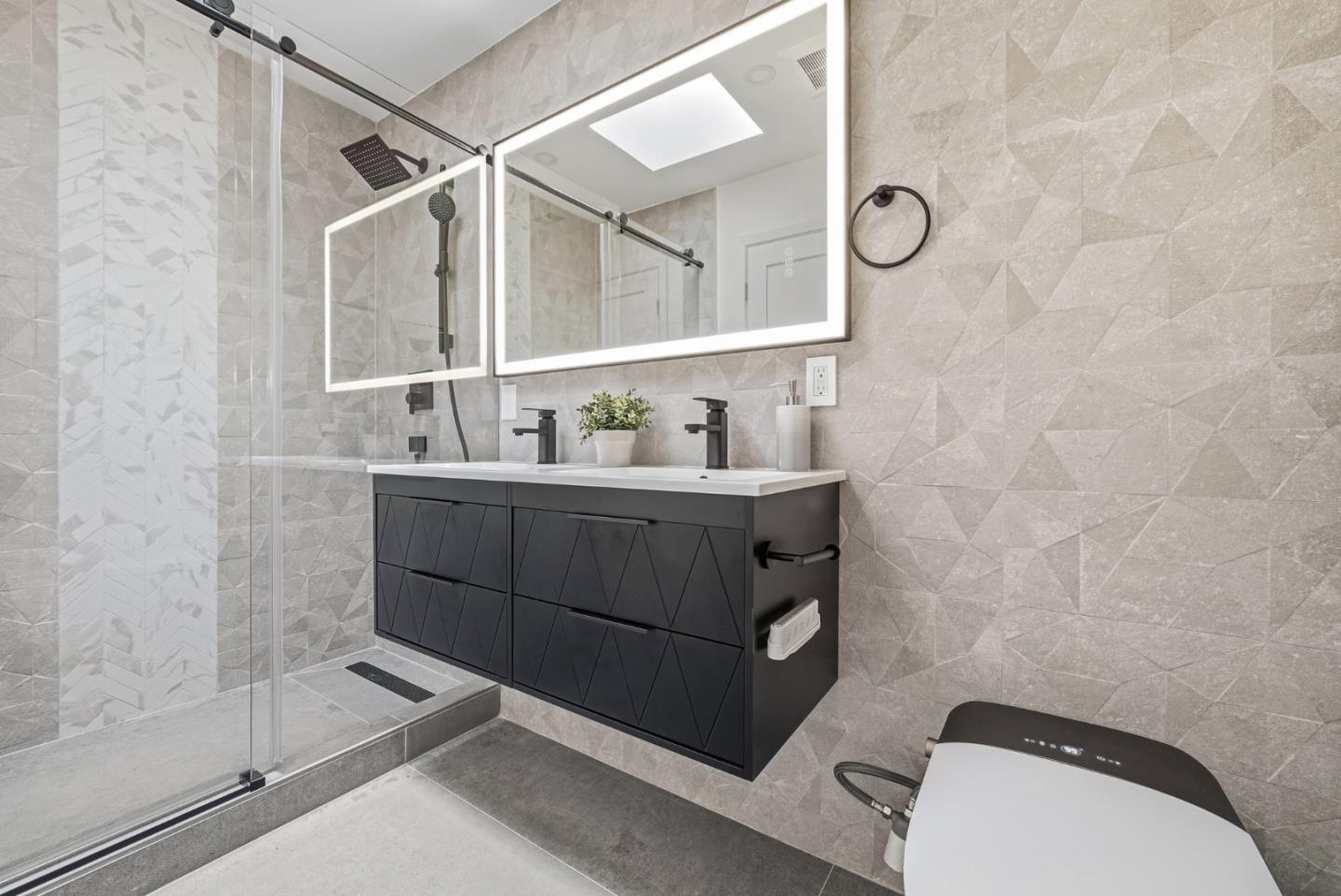 Detail Gallery Image 29 of 53 For 1952 Eisenhower Dr, Santa Clara,  CA 95054 - 5 Beds | 4 Baths