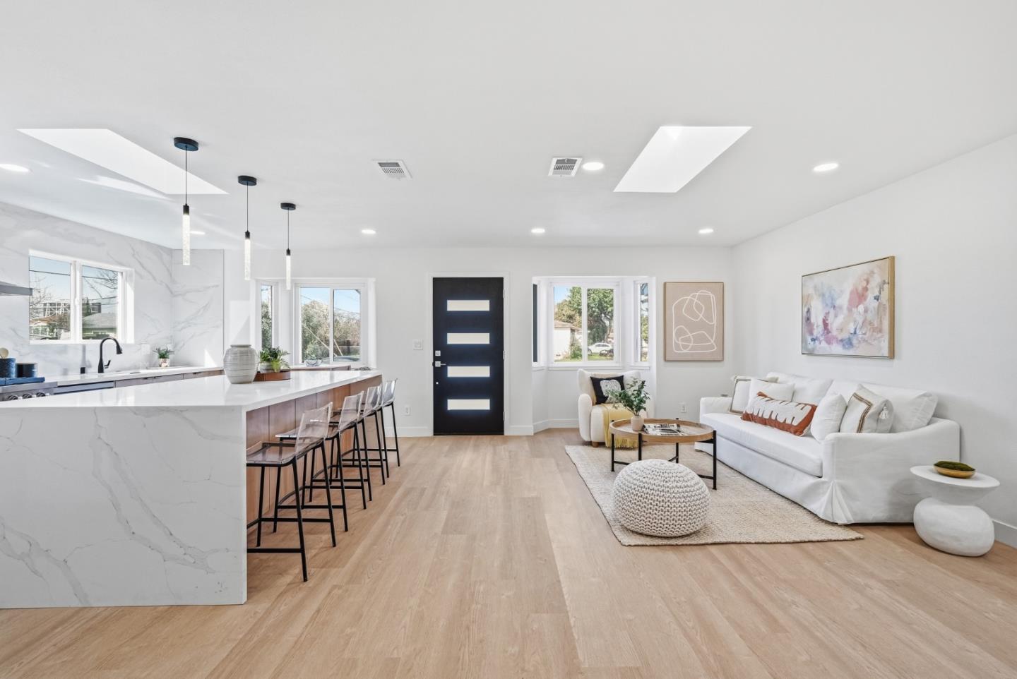 Detail Gallery Image 8 of 53 For 1952 Eisenhower Dr, Santa Clara,  CA 95054 - 5 Beds | 4 Baths