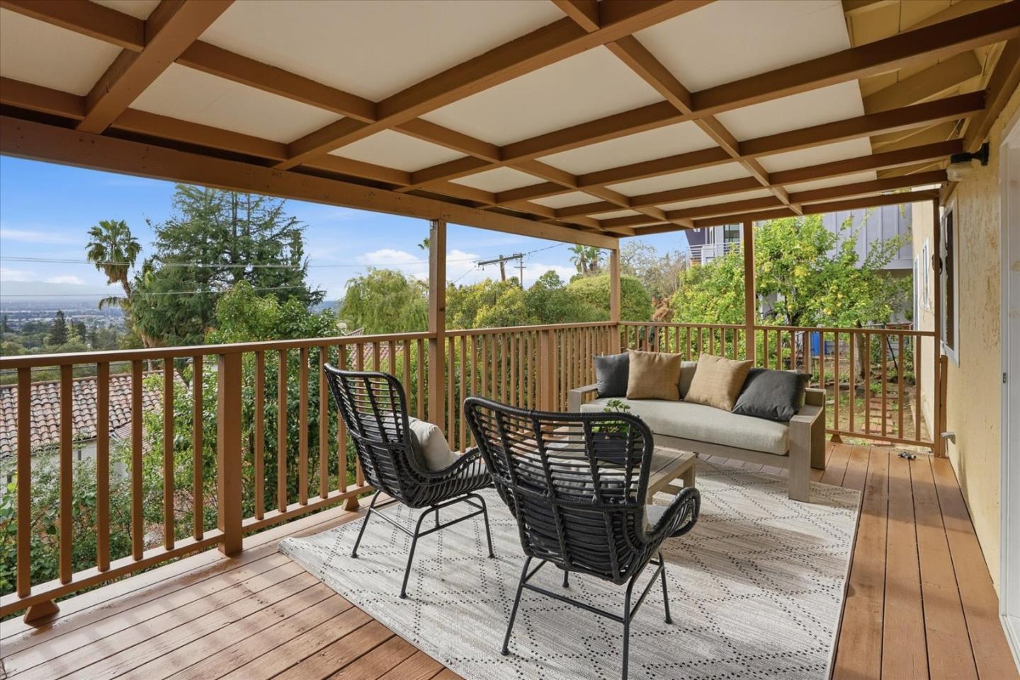 Detail Gallery Image 8 of 36 For 10955 Edgemont Dr, San Jose,  CA 95127 - 2 Beds | 3 Baths