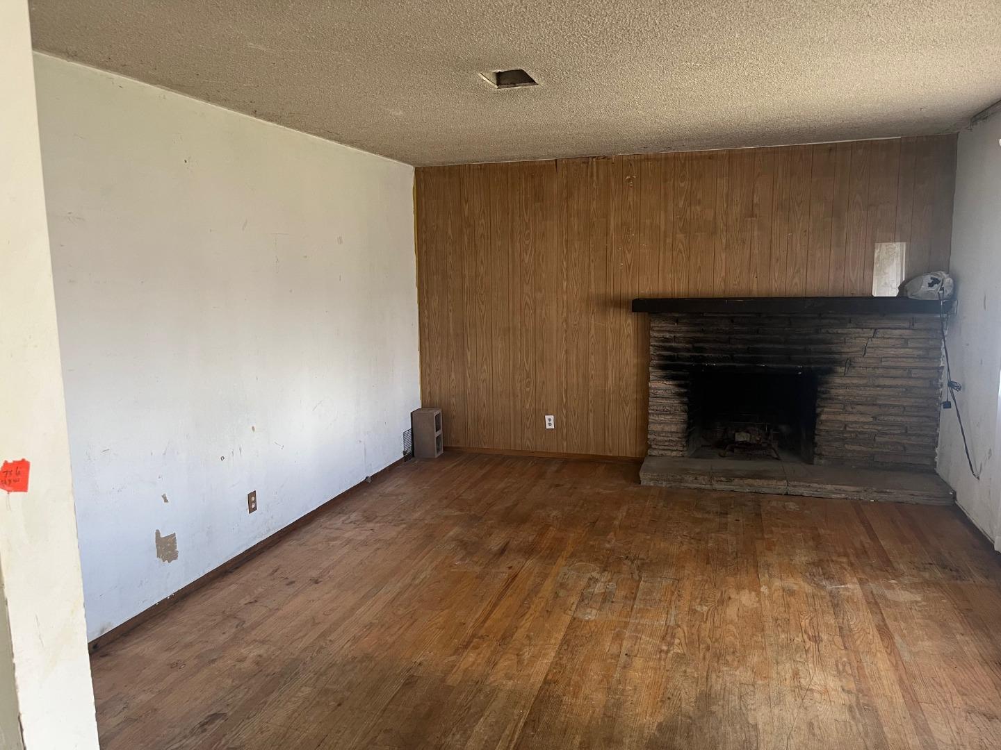 Detail Gallery Image 6 of 13 For 2286 Meadowlark St, San Pablo,  CA 94806 - 3 Beds | 2 Baths