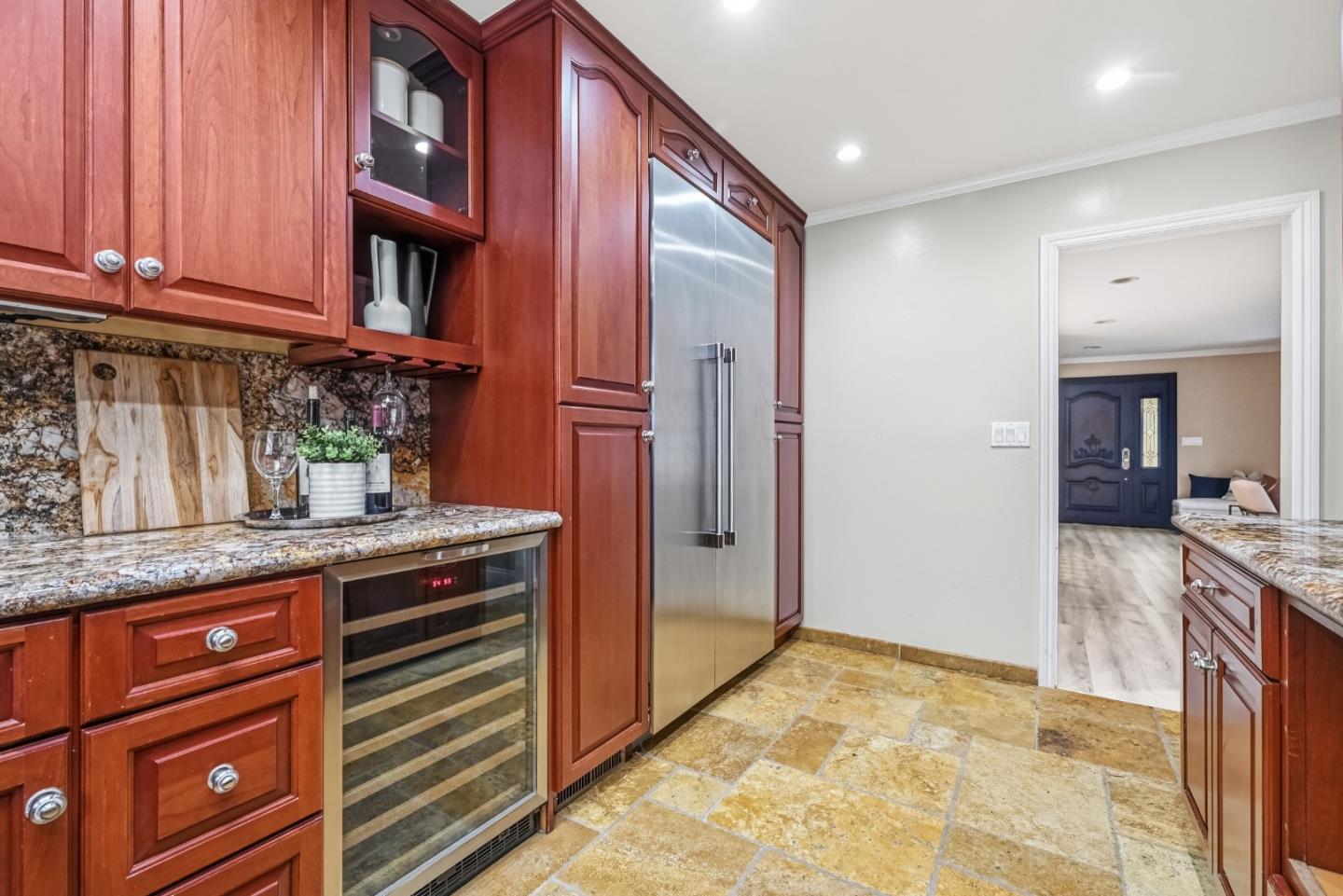 Detail Gallery Image 10 of 39 For 3202 E Laurel Creek Rd, Belmont,  CA 94002 - 3 Beds | 3 Baths