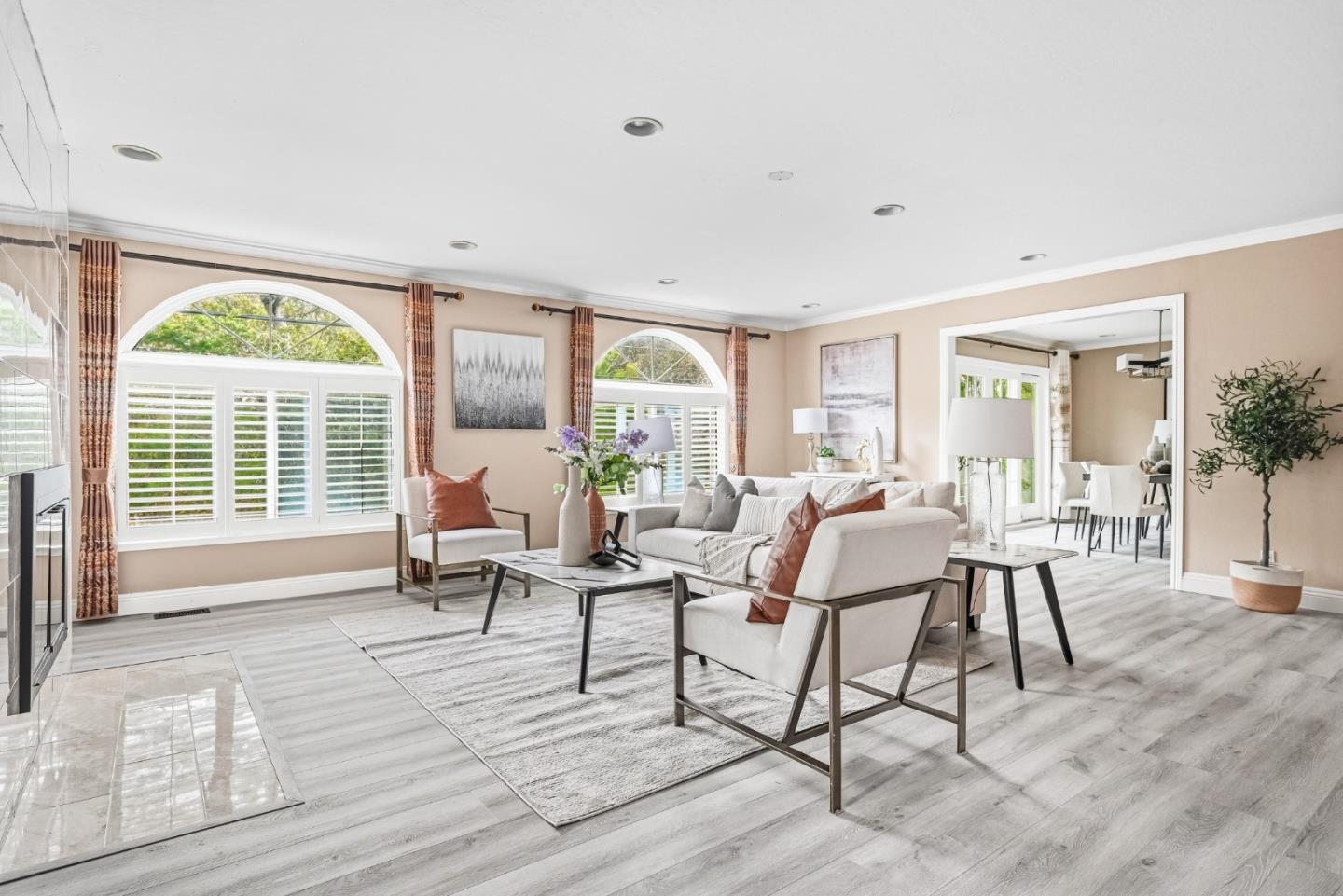 Detail Gallery Image 4 of 39 For 3202 E Laurel Creek Rd, Belmont,  CA 94002 - 3 Beds | 3 Baths