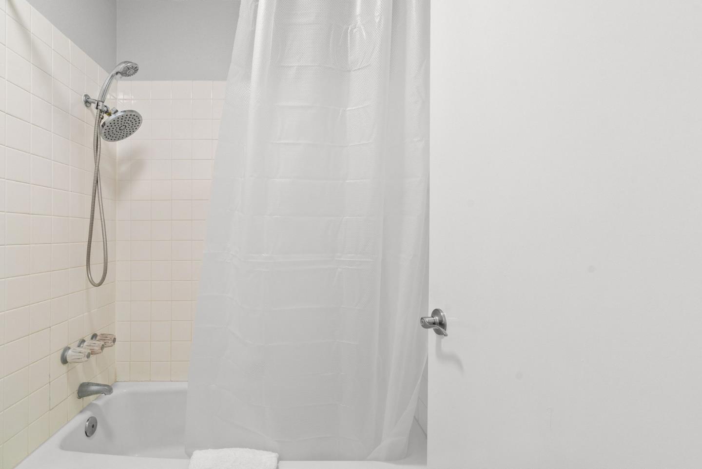 Detail Gallery Image 21 of 35 For 281 Tradewinds Dr #7,  San Jose,  CA 95123 - 1 Beds | 1 Baths