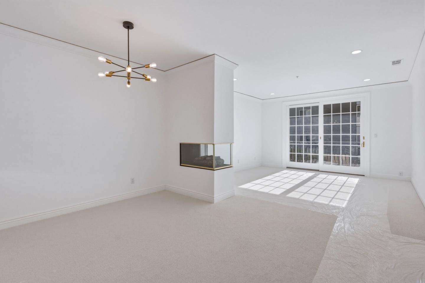 Detail Gallery Image 18 of 60 For 153 N. San Mateo Dr #204,  San Mateo,  CA 94401 - 2 Beds | 2 Baths