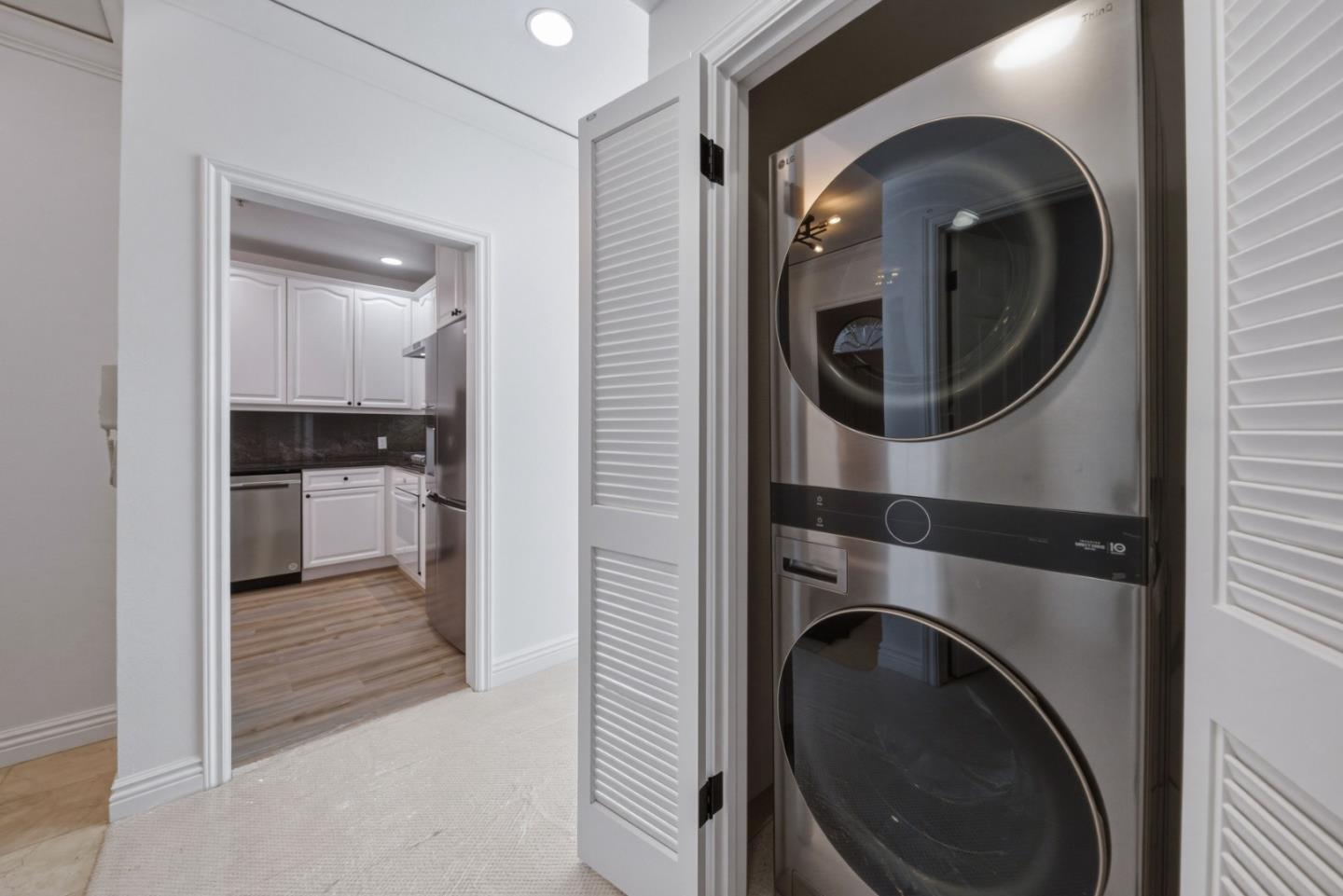 Detail Gallery Image 25 of 60 For 153 N. San Mateo Dr #204,  San Mateo,  CA 94401 - 2 Beds | 2 Baths