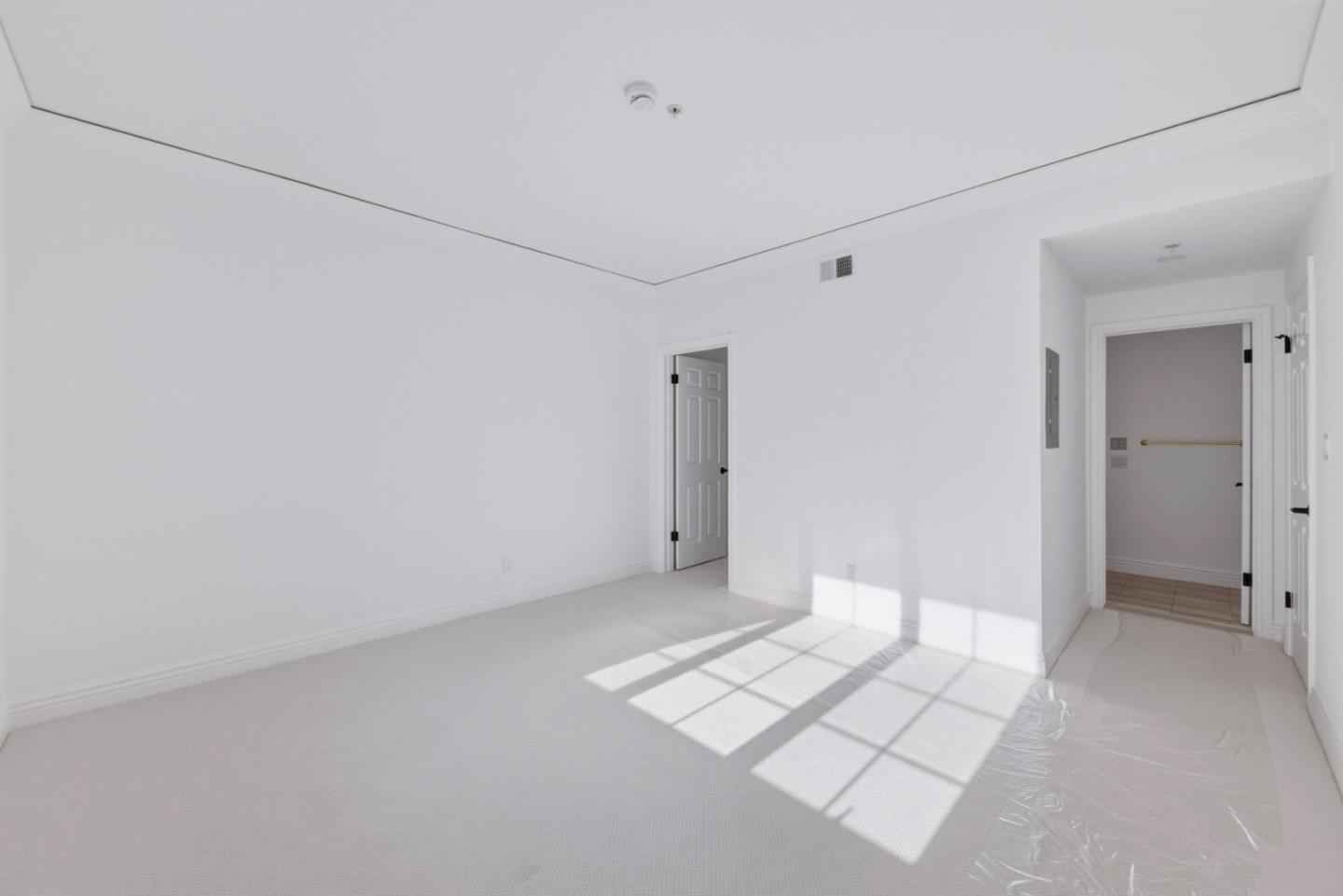 Detail Gallery Image 27 of 60 For 153 N. San Mateo Dr #204,  San Mateo,  CA 94401 - 2 Beds | 2 Baths