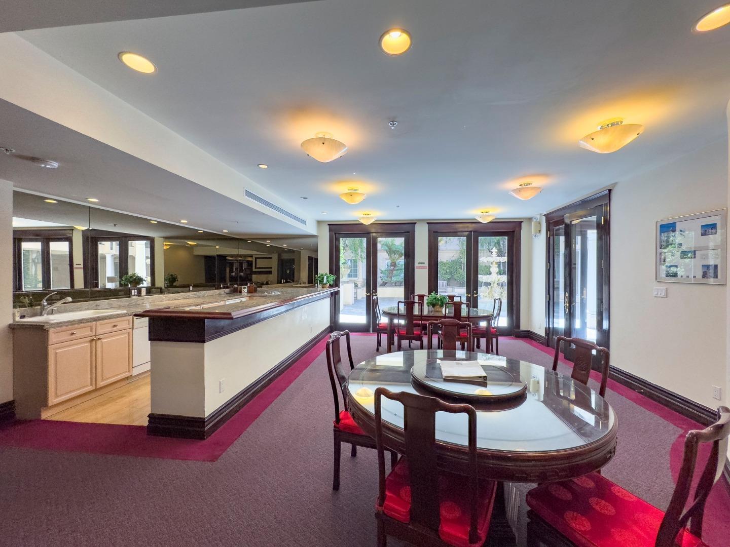 Detail Gallery Image 50 of 60 For 153 N. San Mateo Dr #204,  San Mateo,  CA 94401 - 2 Beds | 2 Baths