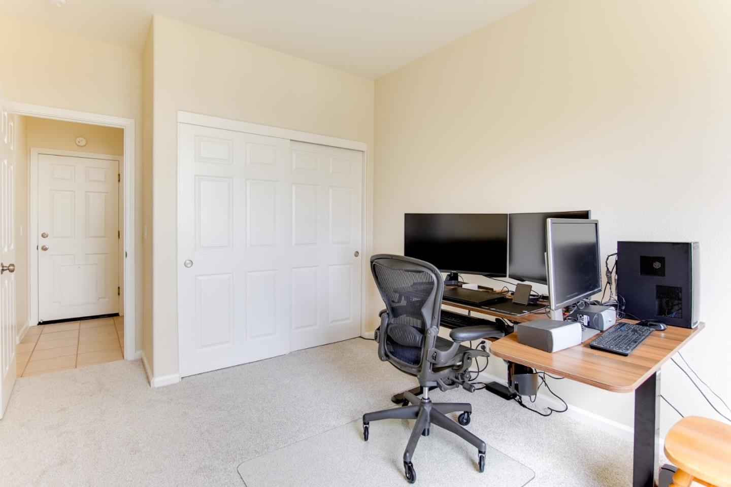 Detail Gallery Image 23 of 51 For 740 Hillock, Hollister,  CA 95023 - 4 Beds | 3 Baths